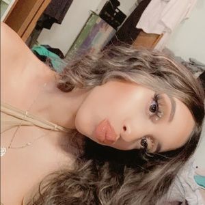 Meet your Posher, Yazmin